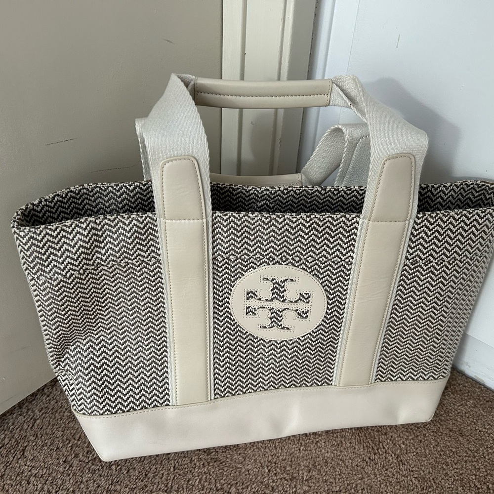 Tory Burch White Mesh Tote Bag